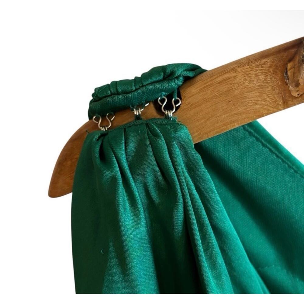IEENA Mac Duggal Emerald Green One Shoulder Satin Gown NWT Formal Evening Dress - Picture 5 of 11